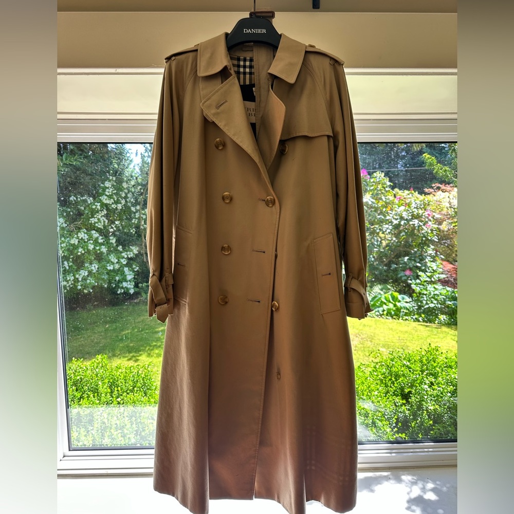 Classic Burberry Double Breasted Trench Coat